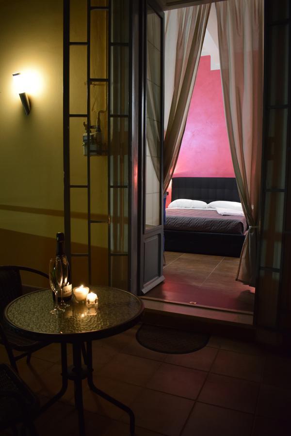 Corallo Rooms 萨莱诺 外观 照片