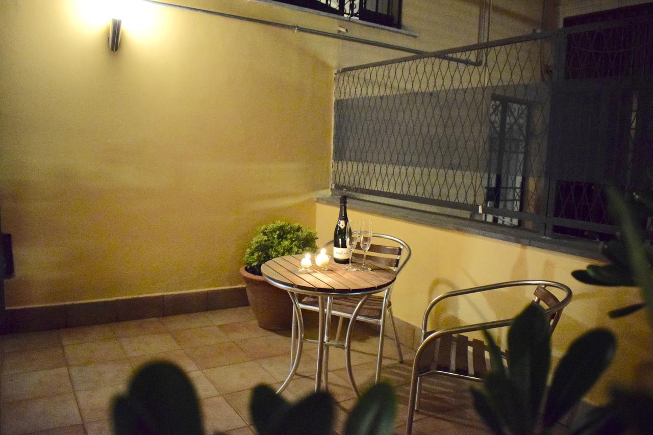 Corallo Rooms 萨莱诺 外观 照片